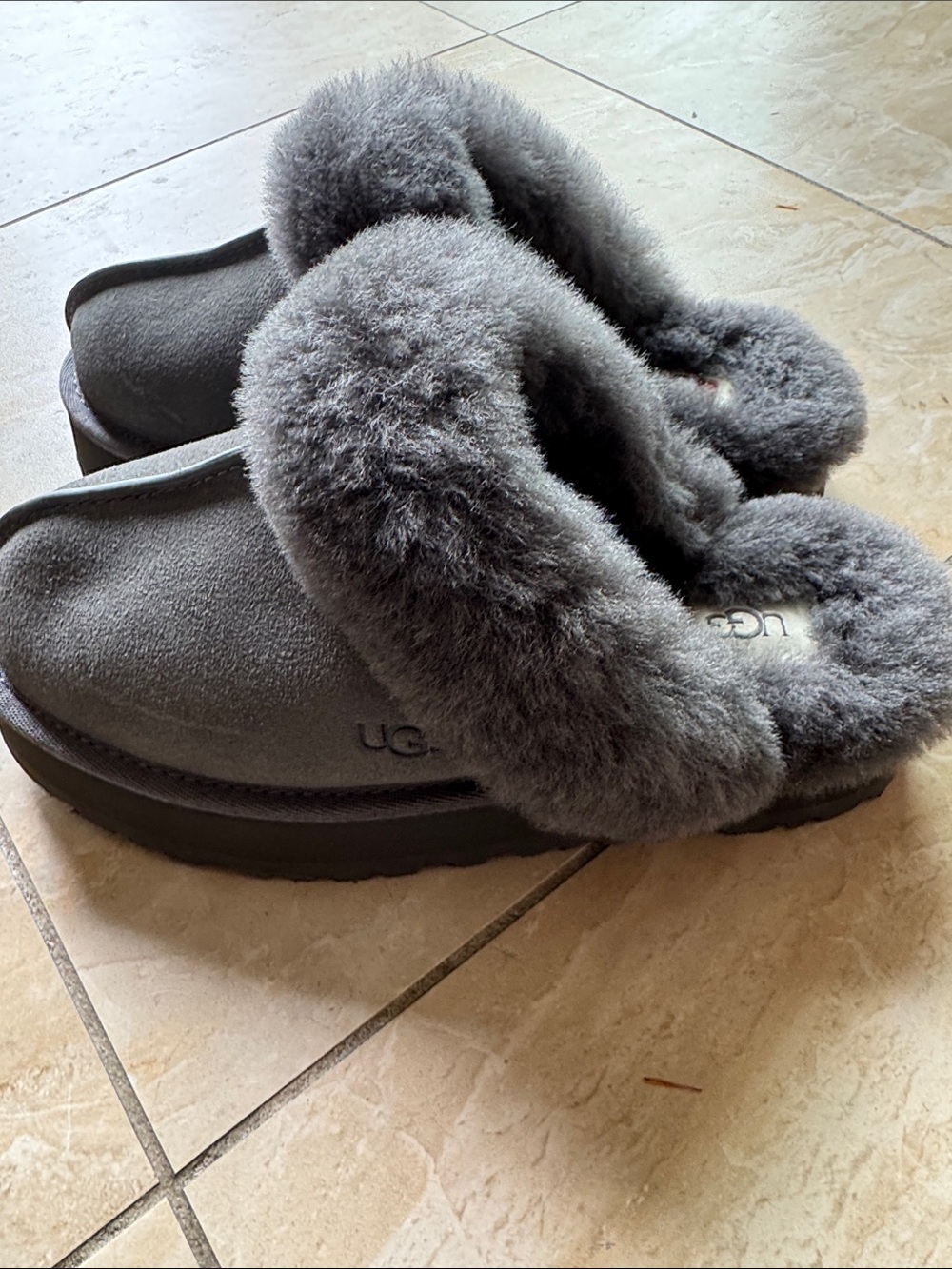 UGG Women’s Gray Shearling-Lined Slip-On Clog Slippers